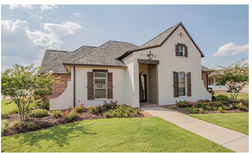 Forest Island Dr home